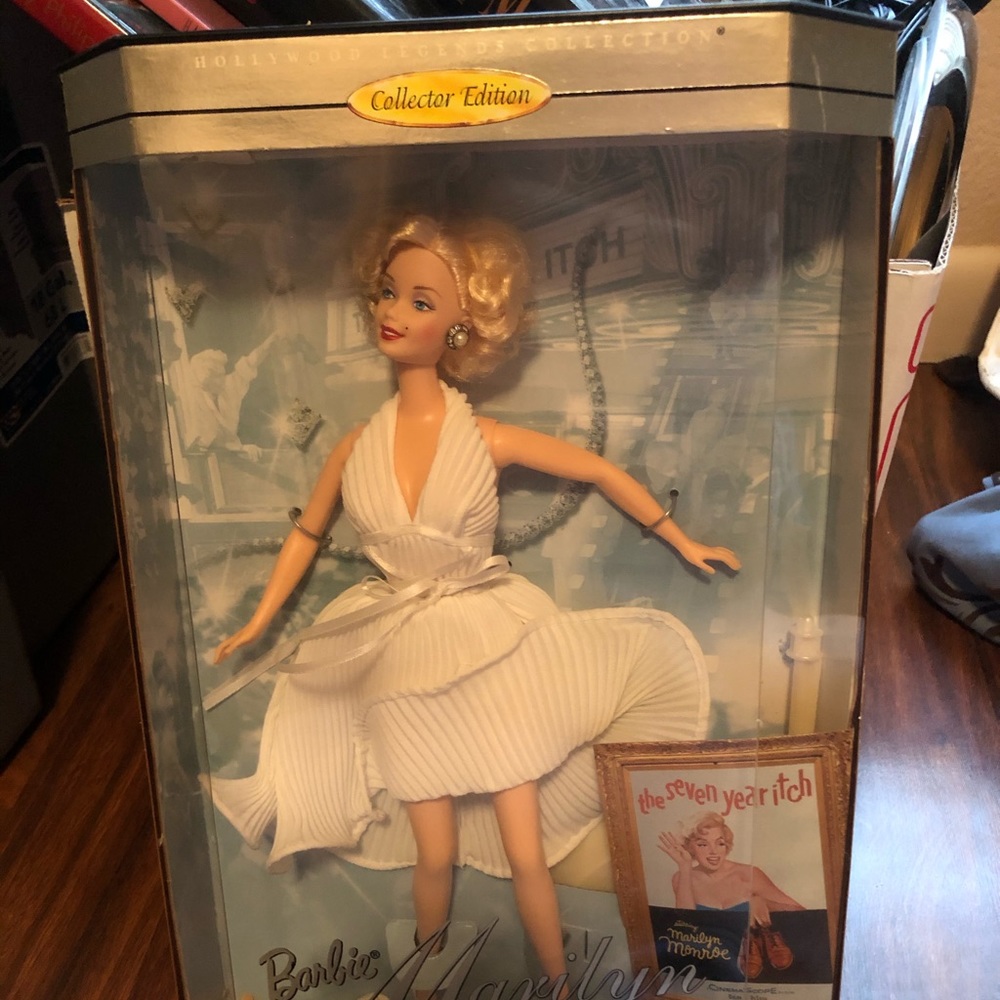 Marilyn Monroe Barbie